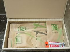 -榆林榆阳西路火车站亚朵酒店
