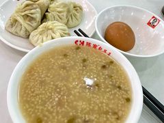 -陈寔包子王·卤煮小肠·京味小吃(龙潭店)