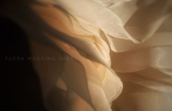 -Flora婚纱礼服定制租赁店