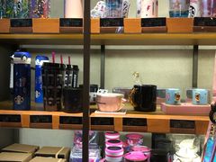 零售区-星巴克臻选(周浦万达店)