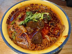 -二娃邓板凳面(解放碑店)
