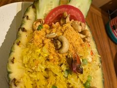 菠萝海鲜炒饭-mango tree芒果树泰国餐厅(青岛万象城店)
