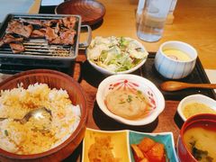 -味太助·银饭食堂(中华城店)