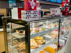 面包甜点陈列柜-Tims天好咖啡·贝果(雁展路万象天地店)
