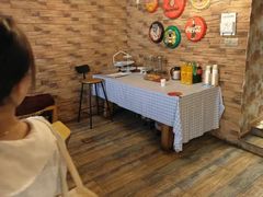 -玩坞轰趴馆·户外团建聚会主题生日派对馆(世豪广场店)