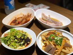 -二孃鸡爪爪(东风路总店)