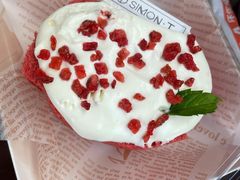 爆款红丝绒奶盖蛋糕-西檬树SIMON·T轻奢蛋糕(大东方Max店)