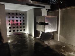 -穹六人间 people 6(岳阳路店)