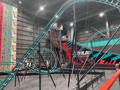 -极限PLAY运动娱乐新世界·团建派对潮玩休闲馆·室内蹦极高空游乐园
