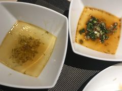 -余欢领鲜火锅(新街口店)