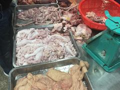 -标记美食新鲜猪杂(兴南大道店)