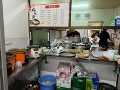 -卫卫麻辣烫(建设新村路店)