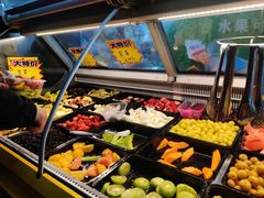 自助取餐区-老炳·七丛松甘草水果