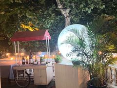 -弦月窗LUNETTE BY AMANDA(复兴路店)