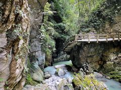 -龙水峡地缝景区
