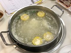 -三头牛·潮汕牛肉生蚝火锅 (夏湾店)