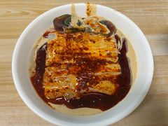-何老二卤汁凉粉