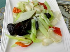 西芹百合-东伊顺(高银街店)