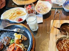 -豪享来中西餐厅(广灵店)