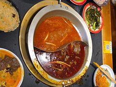 -沸炉重庆老火锅(军事博物馆店)