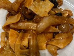 红烧牛蹄筋-南来顺饭庄·清真(南菜园店)