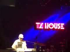 -TZ House音乐现场(茅台店)