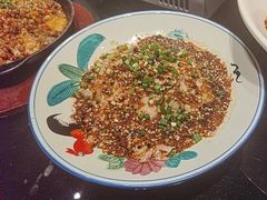 -川流不息·地道川菜·小龙虾(新松江路店)