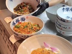 -李犟大爆鳝面·手工蟹黄包(湖滨西湖店)