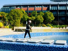 -上海滴水湖皇冠假日酒店