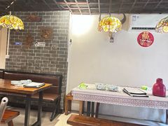 -老街坊餐吧