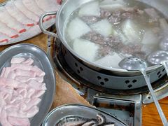 -五洞培记山庄·鲜牛肉火锅