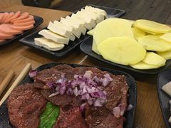 -赞酱川式烤肉(蜀都万达店)