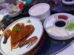 精品烤鸭-悦江(梅奔中心店)