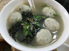 猪肉加丸汤-华威达牛庄(黄埔大道西店)