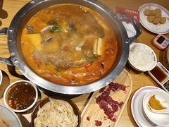 -老凯俚酸汤鱼(多彩城店)