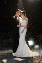 -至臻微拉婚纱摄影