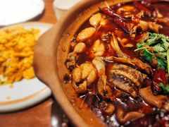 鲜嫩牛蛙砂锅-马头巷·食景园(苏州总店)