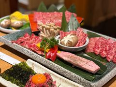 -炼火烤肉店