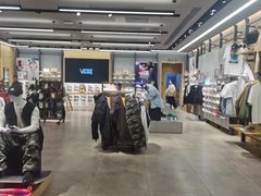 -VANS(三里屯太古里店)
