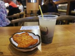 -鑫花溪牛肉米粉(人民广场店)