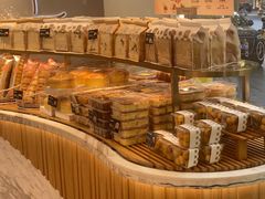 -万利隆·活力烘焙(人民路店)