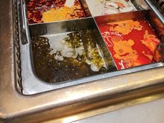 -巴渝瓦肆重庆鲜火锅(宝龙环湖店)