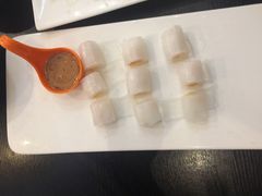 -河畔春天时尚餐厅