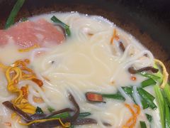 -状元王过桥米线(黄埔至泰广场店)