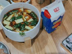 -汉城烤肉·黑金冠(华山路店)