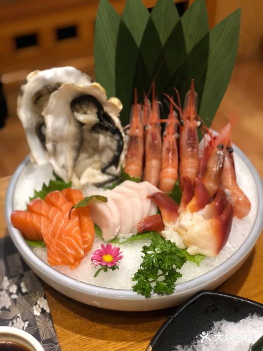 吉春日式料理(皇姑店)刺身拼盘图片