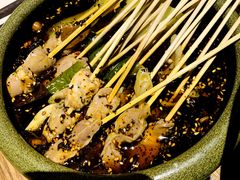 乐山英雄签签-盡膳口福跷脚牛肉火锅(合生汇购物中心店)