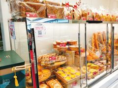 面包甜点陈列柜-味多美蛋糕(苏州街地铁店)