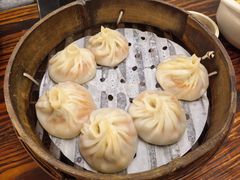 蟹粉蟹膏鲜肉双拼-莱莱小笼·乔艾