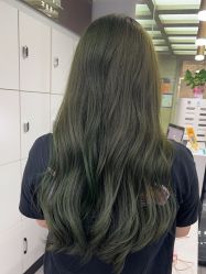 -镁连社·美联社